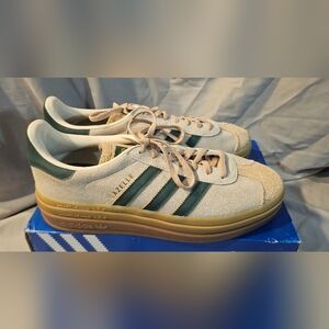 adidas W Gazelle Bold Shoes Beige Green ID7056 Women Size 10.5 New No Box Top